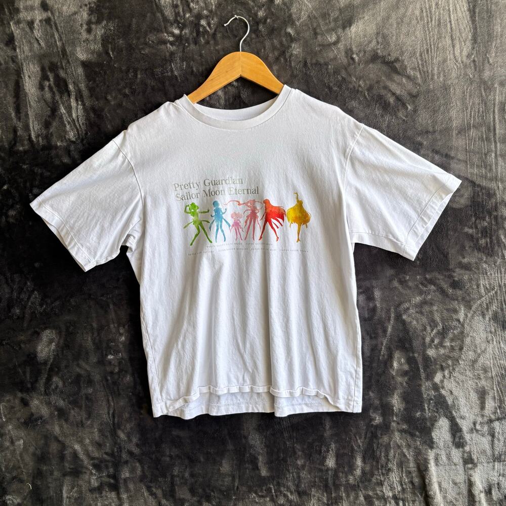 UT Brand Sailor Moon Size: Large White T-Shirt